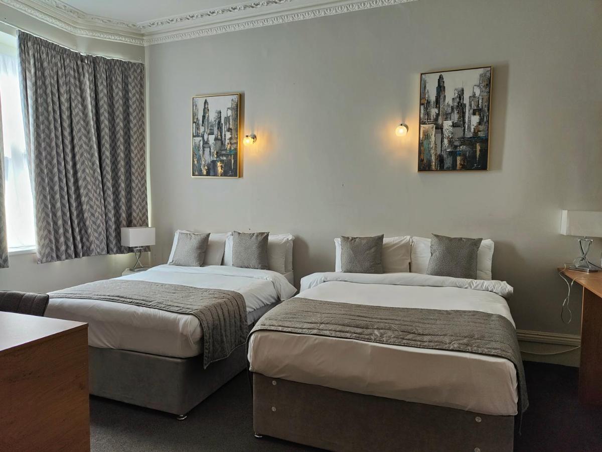 Hotels 24-7 - The Old Victoria Hotel ニューポート エクステリア 写真